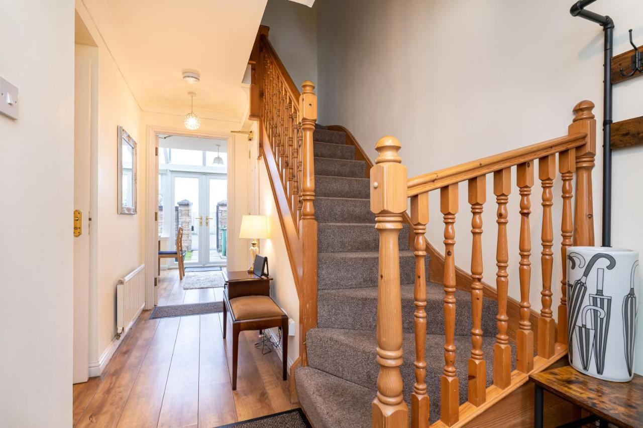 4 Bedroom Townhouse In Stirling Esterno foto
