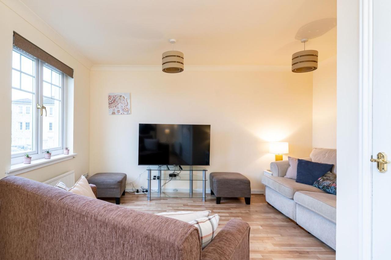 4 Bedroom Townhouse In Stirling Esterno foto